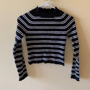 Kendall&Kylie Long Sleeve Sweater